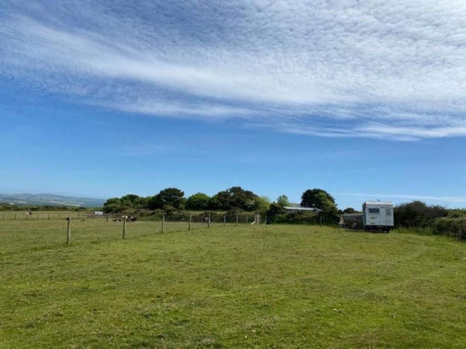 Lily Cosy Campervan With Sea Views & Amazing Sunrises St Ives Buitenkant foto